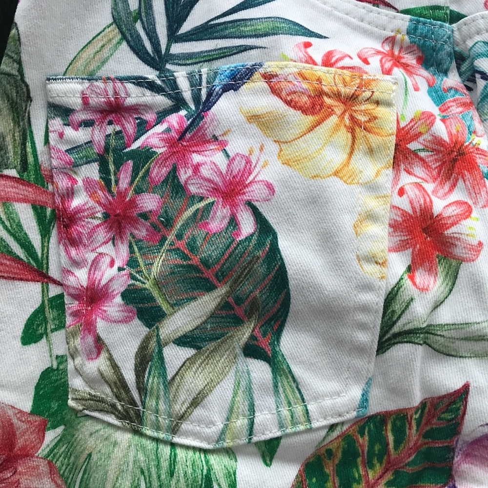 Zara TRF Tropical Hi Rise Mom fit ankle jeans 🌺🌴 - Picture 11 of 14